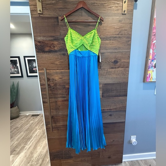 $698 AMUR Silas Blue and Green Pleated Maxi Dress NWT - Picture 7 of 9